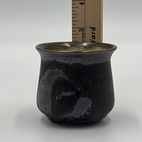 Signed Bonnie Staffel Iridescent Glaze Pottery Clay Cup - Picture 12 of 16